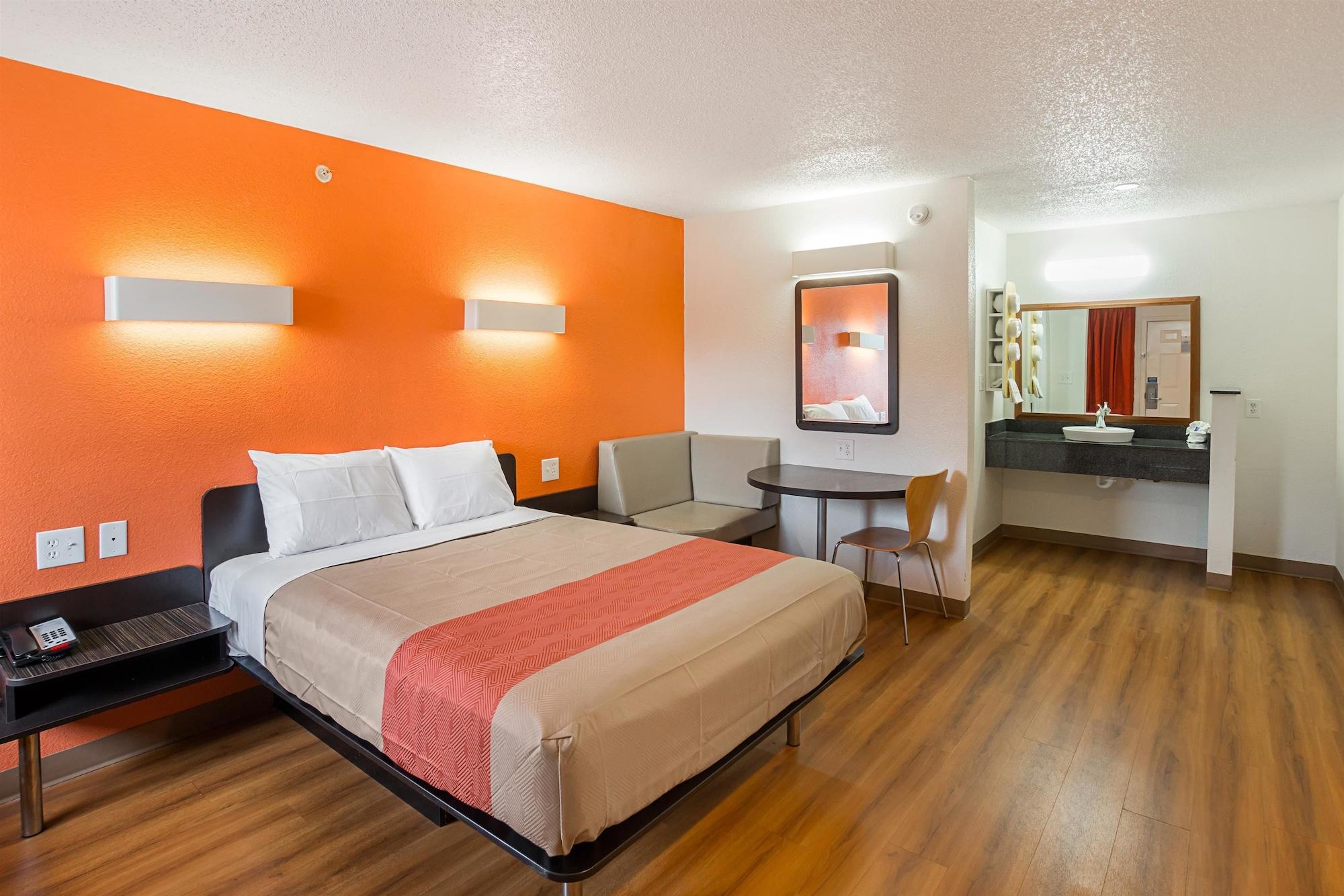 Motel 6-Grand Prairie, Tx - Near Six Flags Drive Exteriör bild