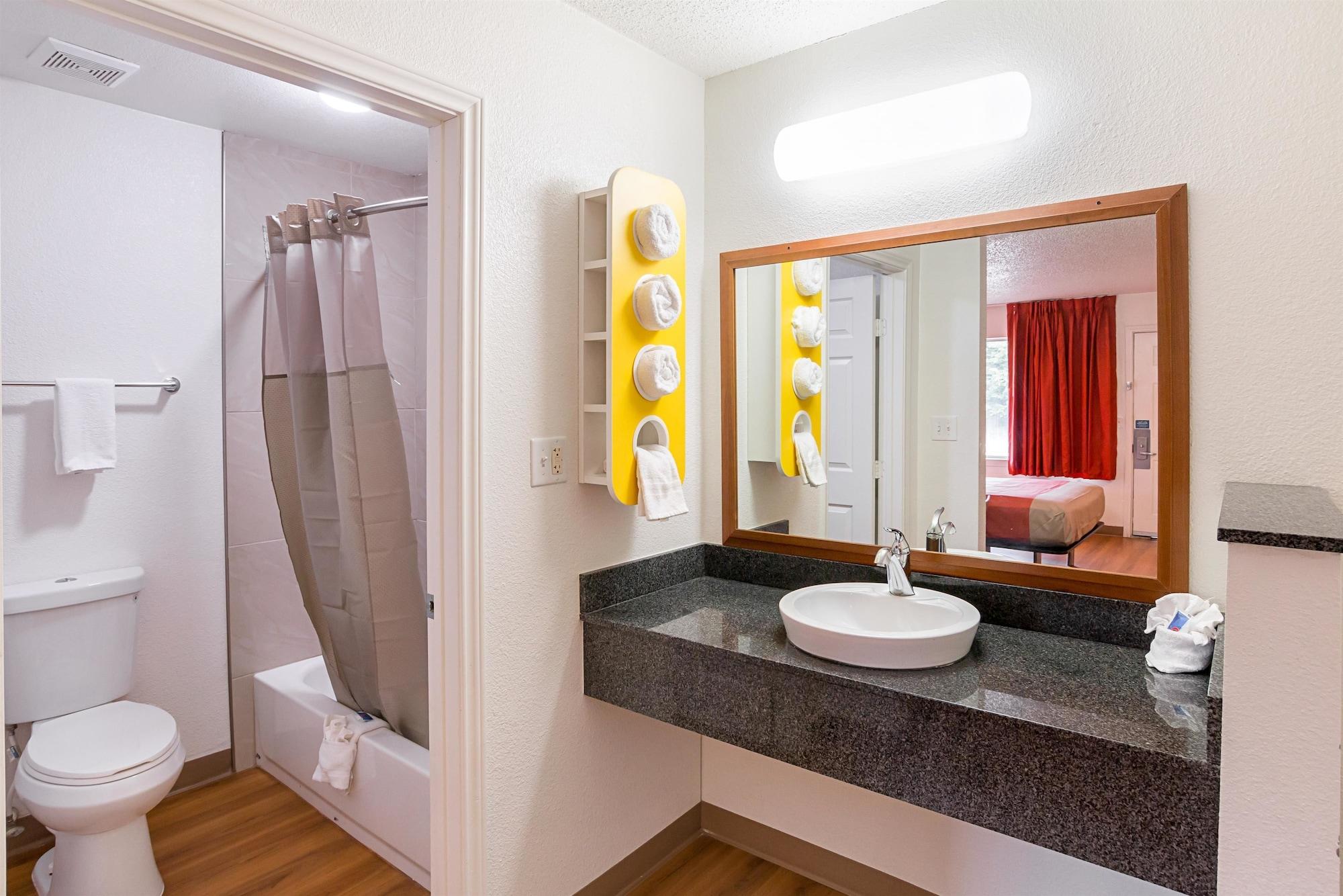 Motel 6-Grand Prairie, Tx - Near Six Flags Drive Exteriör bild
