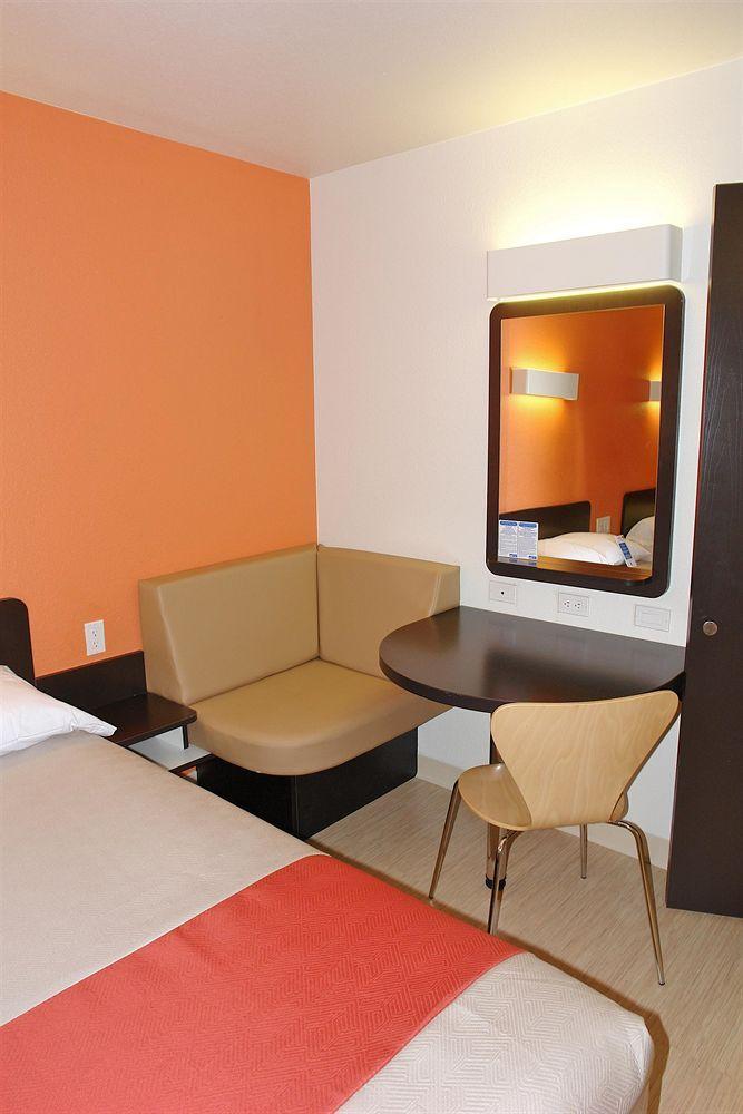 Motel 6-Grand Prairie, Tx - Near Six Flags Drive Exteriör bild